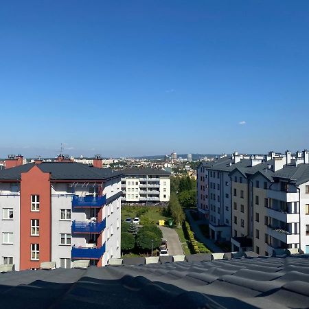 Appartement Apartament #Widokowa à Rzeszów Extérieur photo