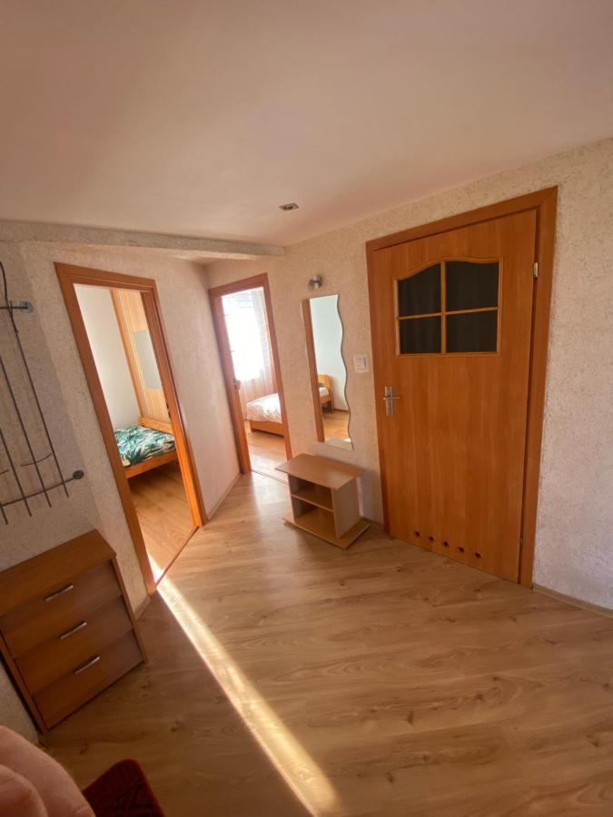 Appartement Apartament #Widokowa à Rzeszów Extérieur photo